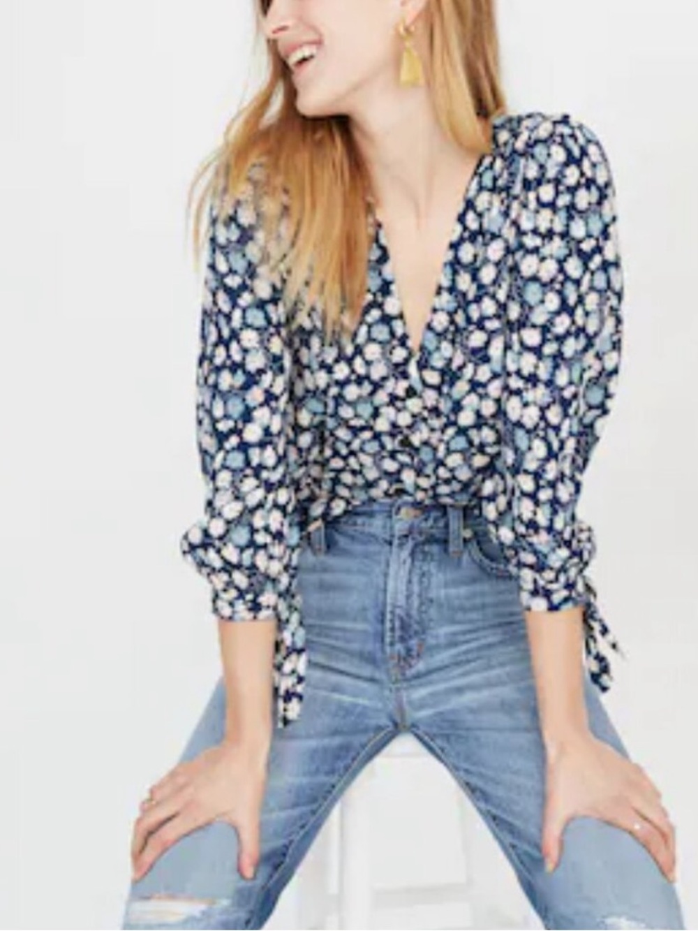 NWT Madewell Tie Sleeve Button Down Top M French Floral Blue Blouse - Picture 2 of 7